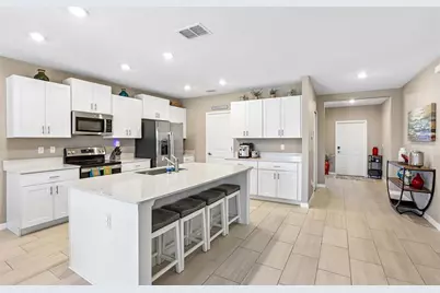 4048 Capri Coast Drive, Plant City, FL 33565 - Photo 11