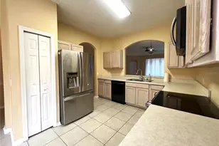4615 Dunnie Dr, Tampa, FL 33614 - Photo 11