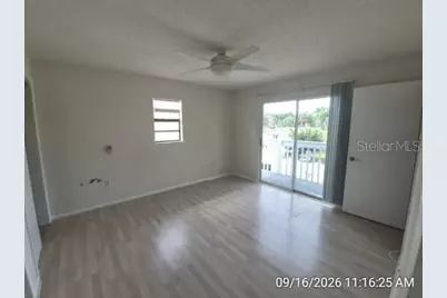 17603 1st Street E, Saint Petersburg, FL 33708 - Photo 21