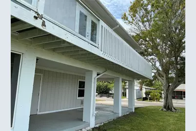 17603 1st Street E, Saint Petersburg, FL 33708 - Photo 5