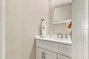1202 Brigadoon Dr, Clearwater, FL 33759 - Photo 11