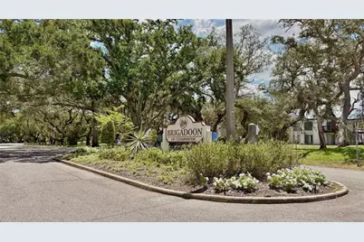 1202 Brigadoon Drive, Clearwater, FL 33759 - Photo 49