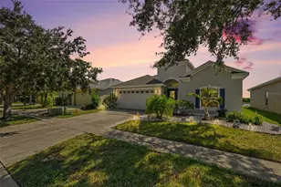 903 Parker Den Dr, Ruskin, FL 33570 - Photo 1