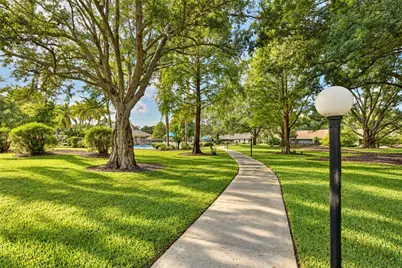 3942 Shoreside Circle, Tampa, FL 33624 - Photo 21