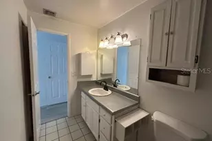 9940 7th Way N, Saint Petersburg, FL 33702 - Photo 19