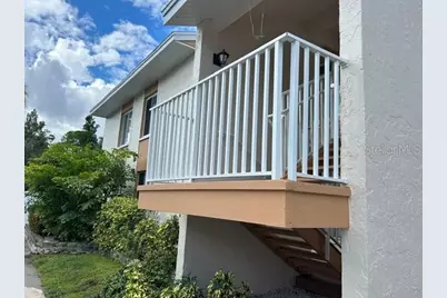 9940 7th Way N #201, Saint Petersburg, FL 33702 - Photo 3
