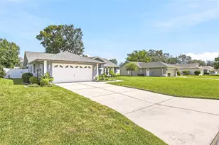 8185 Rhanbuoy Rd, Spring Hill, FL 34606 - Photo 5
