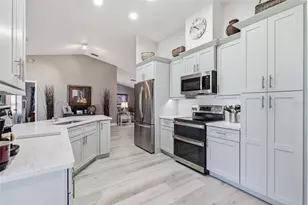 8185 Rhanbuoy Rd, Spring Hill, FL 34606 - Photo 21