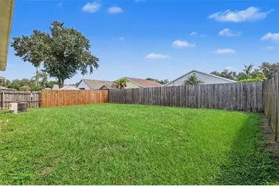 517 Greg Street, Valrico, FL 33594 - Photo 5