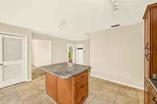 303 St Augustine Ave, Temple Terrace, FL 33617 - Photo 15