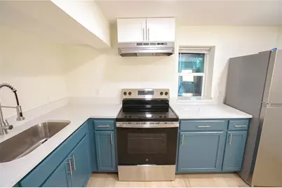 535 14th Avenue S #4, Saint Petersburg, FL 33701 - Photo 5