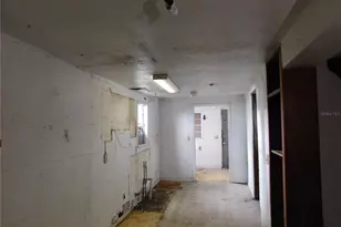 911 12th Ave W, Bradenton, FL 34205 - Photo 17