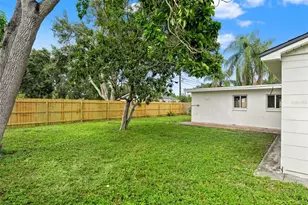 6810 13th St N, Saint Petersburg, FL 33702 - Photo 29
