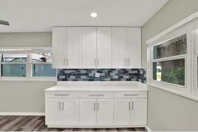 7505 W Henry Avenue, Tampa, FL 33615 - Photo 7