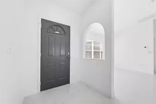 10255 Norwick St, Spring Hill, FL 34608 - Photo 9