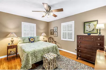 755 39th Avenue NE, Saint Petersburg, FL 33703 - Photo 15