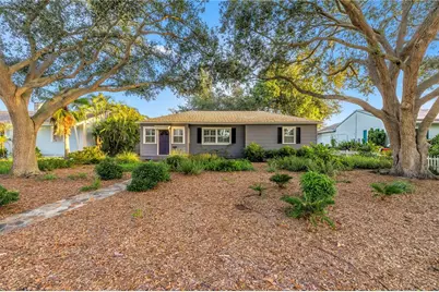 755 39th Avenue NE, Saint Petersburg, FL 33703 - Photo 5