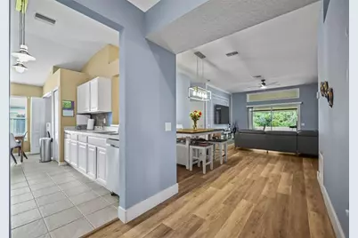 2101 Shelbourne Court, Wesley Chapel, FL 33543 - Photo 3