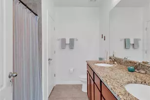 8343 Pine River Rd, Tampa, FL 33637 - Photo 17
