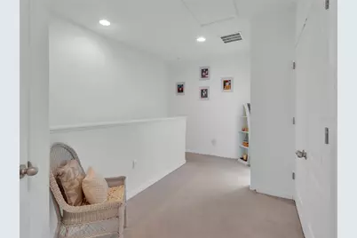 8343 Pine River Road, Tampa, FL 33637 - Photo 13