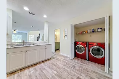 2106 Clover Hill Road, Palm Harbor, FL 34683 - Photo 11