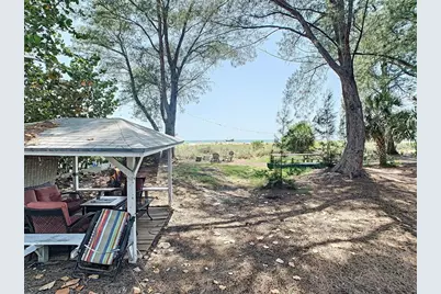 10218 Gulf Boulevard, Treasure Island, FL 33706 - Photo 5