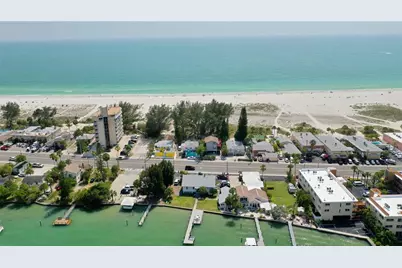 10218 Gulf Boulevard, Treasure Island, FL 33706 - Photo 25