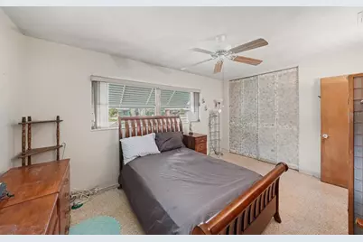 2400 Indigo Dr, Clearwater, FL 33763 - Photo 15