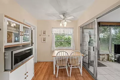 2400 Indigo Dr, Clearwater, FL 33763 - Photo 11