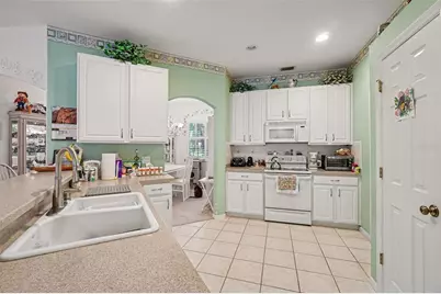 11825 Hollyhock Drive, Bradenton, FL 34202 - Photo 11
