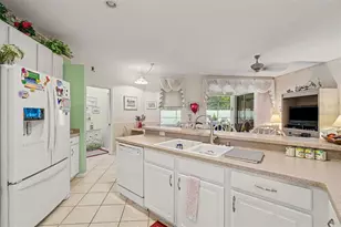 11825 Hollyhock Dr, Bradenton, FL 34202 - Photo 13