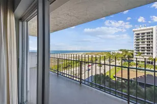 101 Benjamin Franklin Dr, Sarasota, FL 34236 - Photo 27