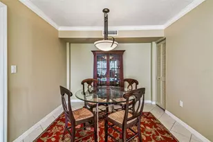101 Benjamin Franklin Dr, Sarasota, FL 34236 - Photo 17