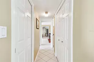 101 Benjamin Franklin Dr, Sarasota, FL 34236 - Photo 33