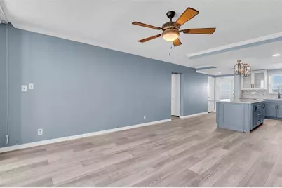 7000 Beach Plaza #303, Saint Pete Beach, FL 33706 - Photo 13
