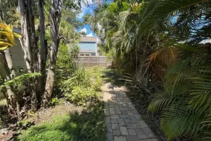 495 24th Ave N, Saint Petersburg, FL 33704 - Photo 35