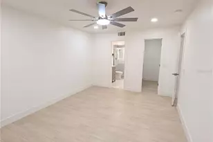 4507 S Oak Dr, Tampa, FL 33611 - Photo 17