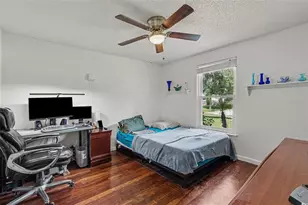 1308 Oakcrest Dr, Brandon, FL 33510 - Photo 9
