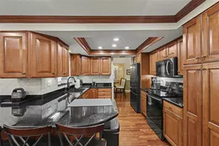 1308 Oakcrest Dr, Brandon, FL 33510 - Photo 19