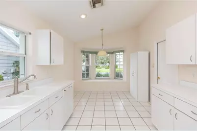 5161 Sterling Manor Drive, Tampa, FL 33647 - Photo 11