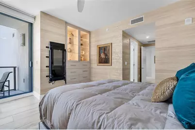 100 1st Avenue N #305, Saint Petersburg, FL 33701 - Photo 33