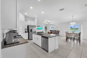 12820 Weston Oaks Ln, Riverview, FL 33579 - Photo 9