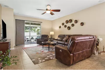 33728 Honeywood Avenue, Wesley Chapel, FL 33545 - Photo 11