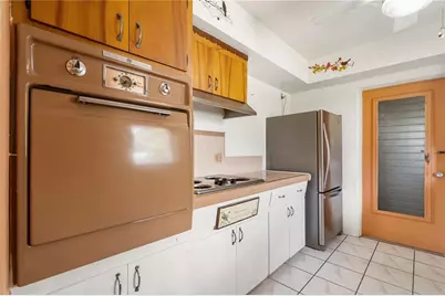 6219 6th Avenue S, Saint Petersburg, FL 33707 - Photo 13