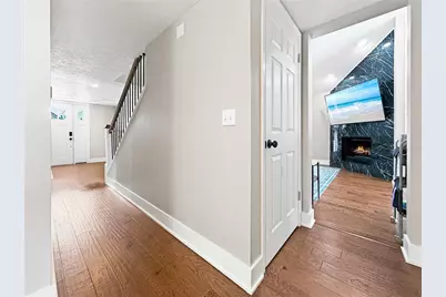 931 Symphony Isles Boulevard, Apollo Beach, FL 33572 - Photo 5
