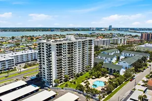 400 Island Way, Clearwater Beach, FL 33767 - Photo 45