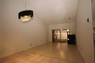 2084 Sunset Grove Ln, Clearwater, FL 33765 - Photo 3