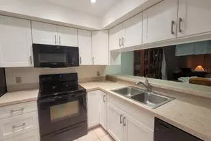 2084 Sunset Grove Ln, Clearwater, FL 33765 - Photo 7