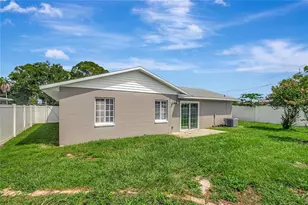1713 Carnegie Cir, Tampa, FL 33619 - Photo 39