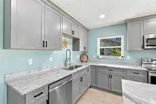 6613 Travis Blvd, Tampa, FL 33610 - Photo 13